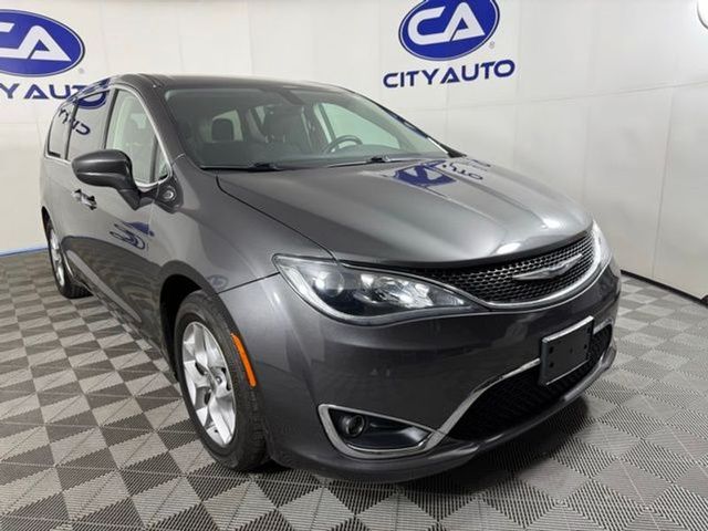 2019 Chrysler Pacifica Touring Plus