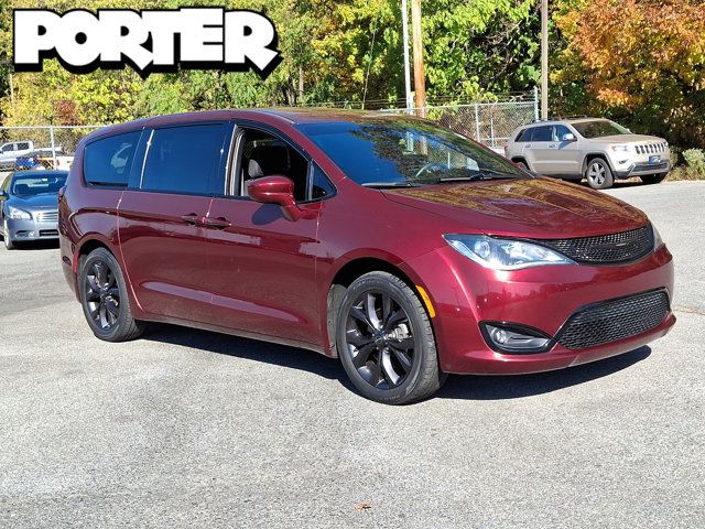 2019 Chrysler Pacifica Touring Plus