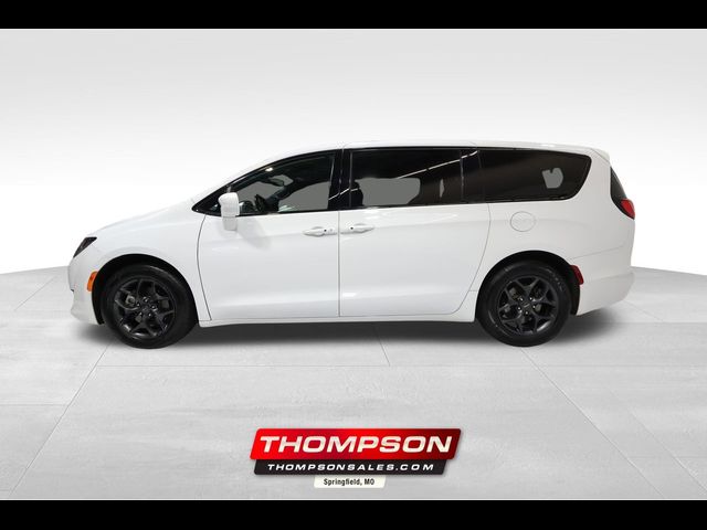 2019 Chrysler Pacifica Touring Plus