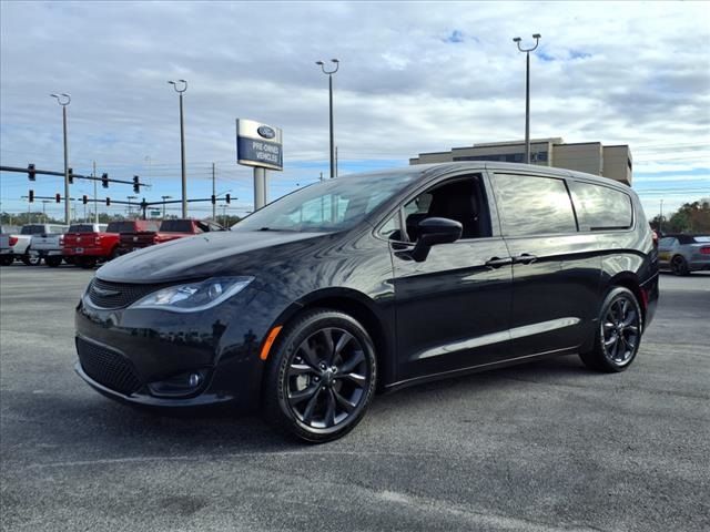 2019 Chrysler Pacifica Touring Plus