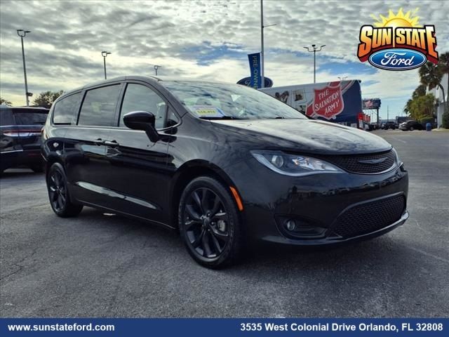 2019 Chrysler Pacifica Touring Plus