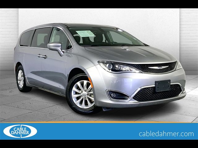 2019 Chrysler Pacifica Touring Plus