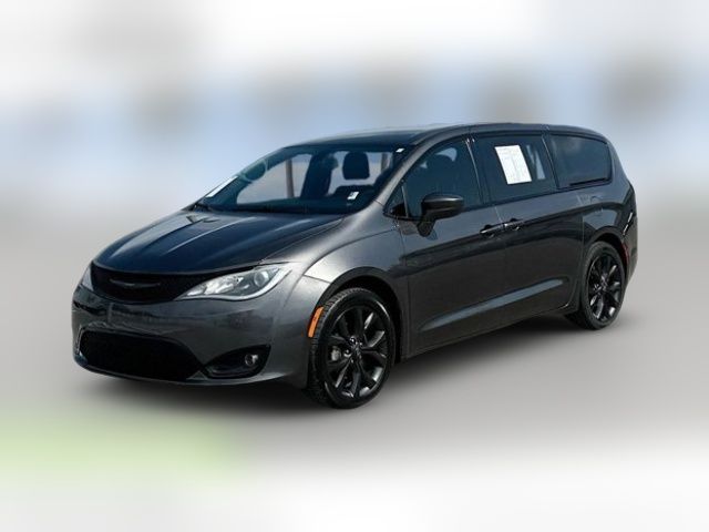 2019 Chrysler Pacifica Touring Plus