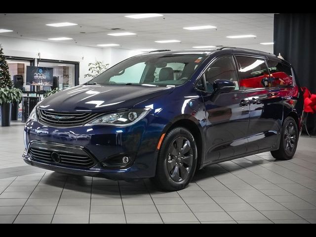 2019 Chrysler Pacifica Hybrid Limited