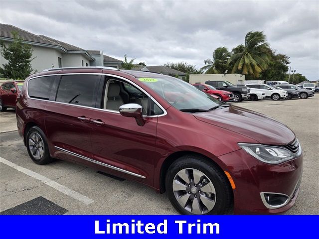 2019 Chrysler Pacifica Hybrid Limited