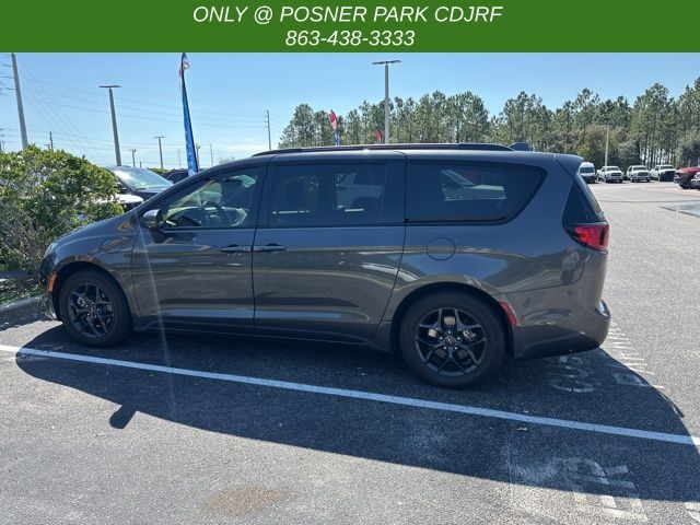 2019 Chrysler Pacifica Hybrid Limited