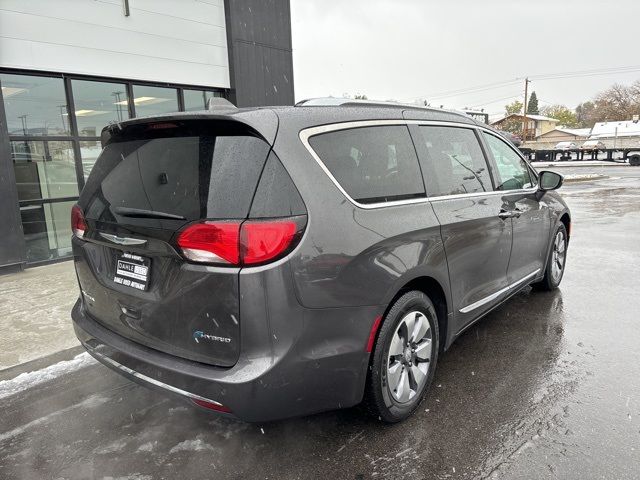 2019 Chrysler Pacifica Hybrid Limited