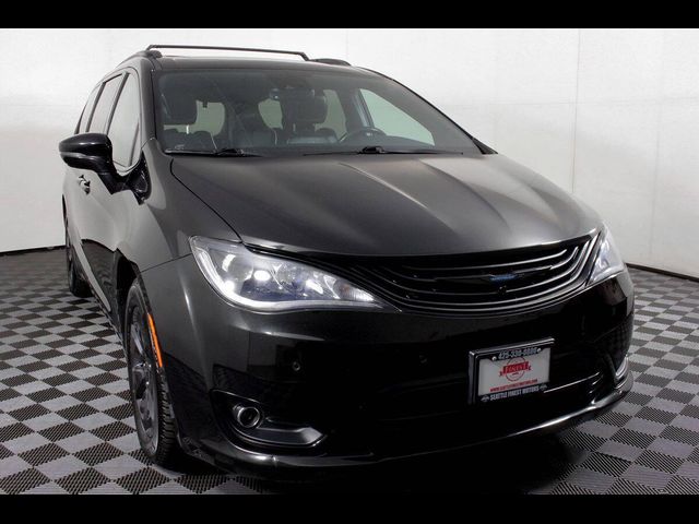 2019 Chrysler Pacifica Hybrid Limited