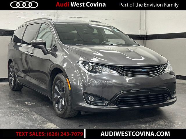 2019 Chrysler Pacifica Hybrid Touring L Plus