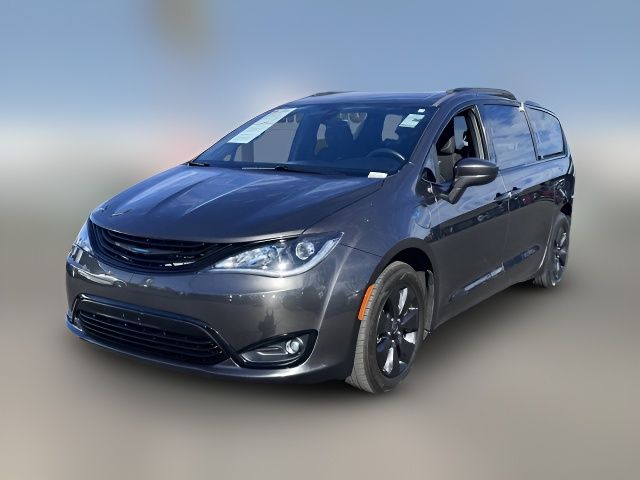 2019 Chrysler Pacifica Hybrid Touring L Plus