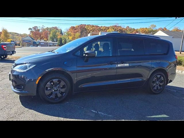 2019 Chrysler Pacifica Hybrid Touring L Plus