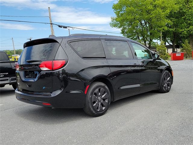 2019 Chrysler Pacifica Hybrid Touring L Plus