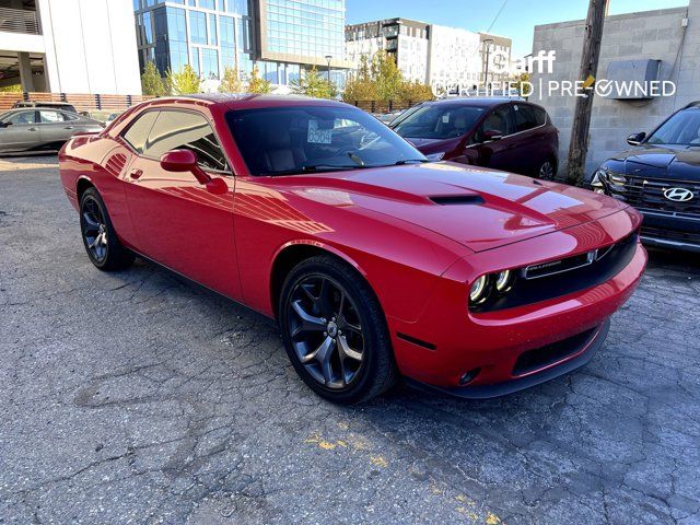 2019 Dodge Challenger SXT