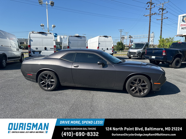 2019 Dodge Challenger SXT