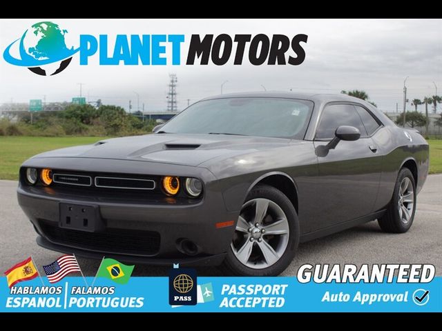 2019 Dodge Challenger SXT