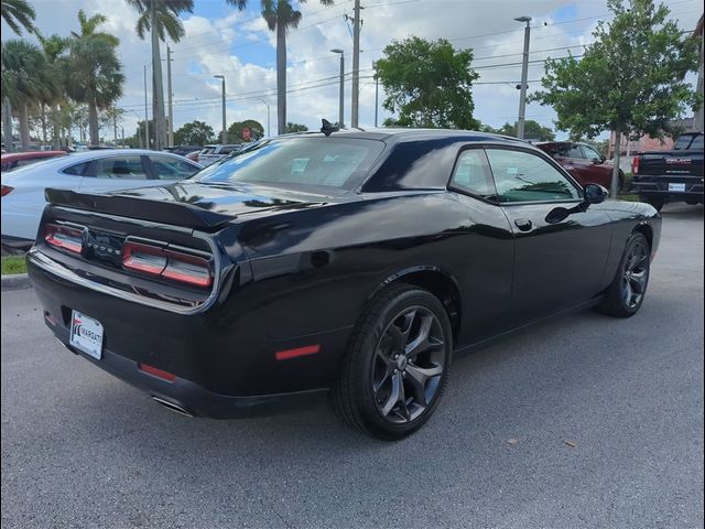 2019 Dodge Challenger SXT