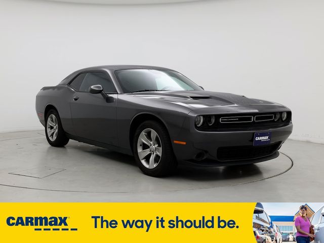 2019 Dodge Challenger SXT