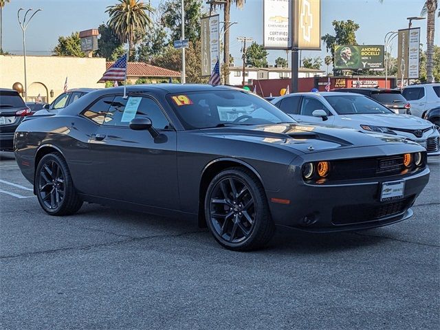 2019 Dodge Challenger SXT