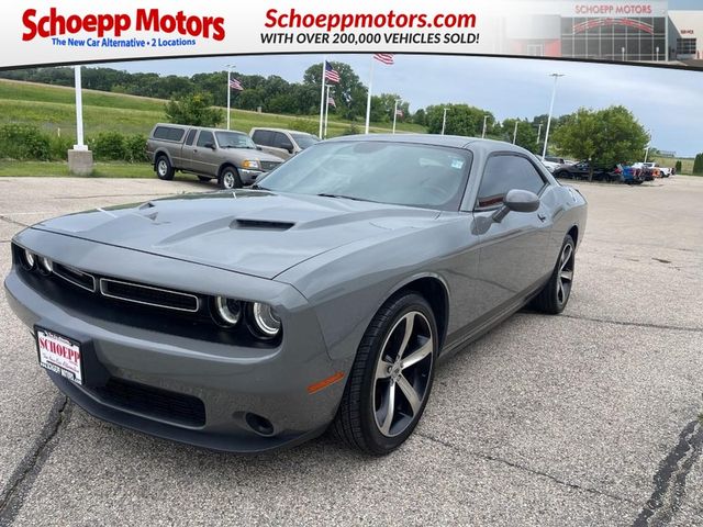 2019 Dodge Challenger SXT