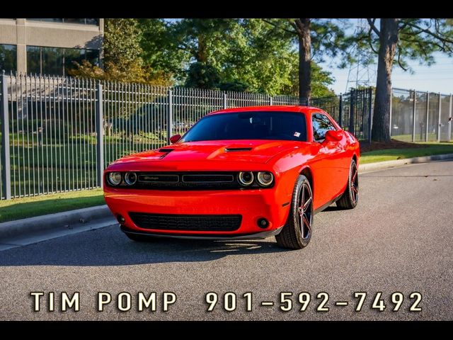 2019 Dodge Challenger SXT