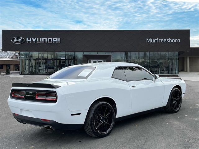 2019 Dodge Challenger SXT