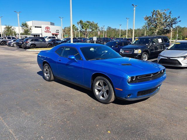 2019 Dodge Challenger SXT