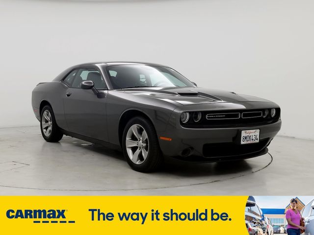 2019 Dodge Challenger SXT