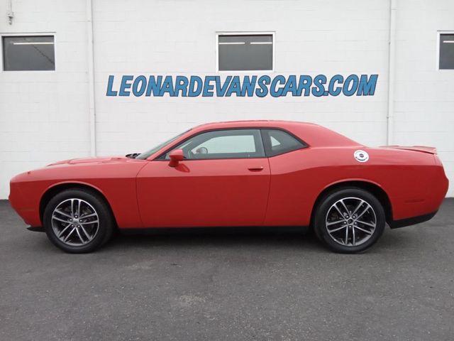 2019 Dodge Challenger SXT