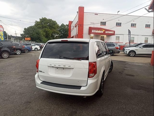 2019 Dodge Grand Caravan SE Plus