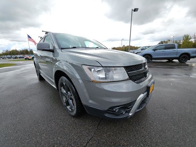 2019 Dodge Journey Crossroad