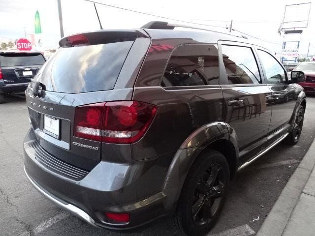 2019 Dodge Journey Crossroad