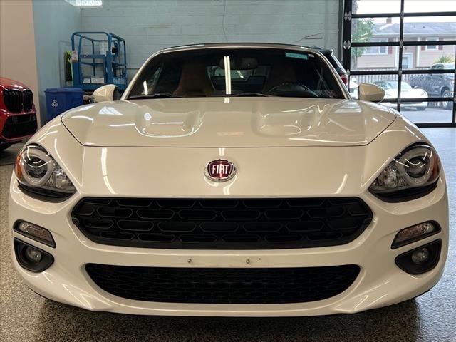 2019 FIAT 124 Spider Lusso