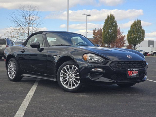 2019 FIAT 124 Spider Classica