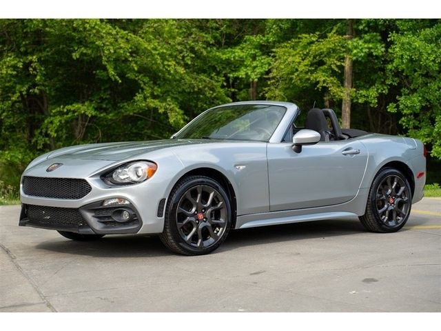 2019 FIAT 124 Spider Classica