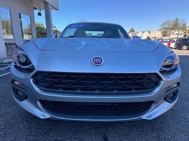 2019 FIAT 124 Spider Lusso