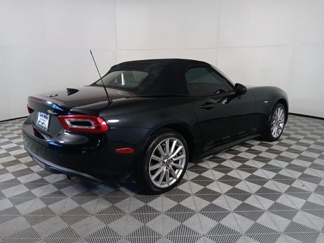 2019 FIAT 124 Spider Lusso