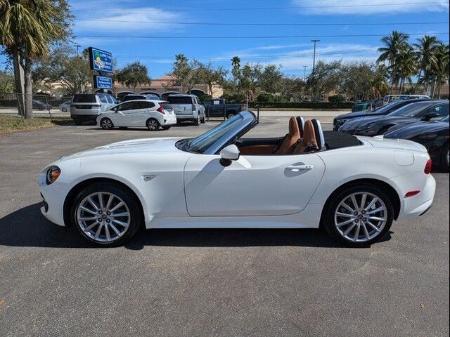 2019 FIAT 124 Spider Lusso