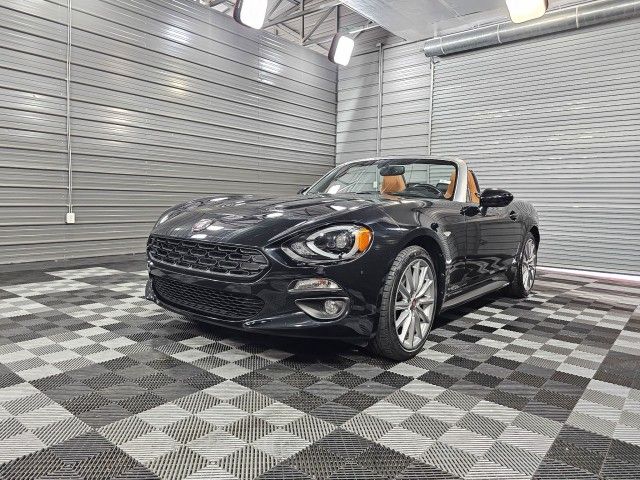 2019 FIAT 124 Spider Lusso