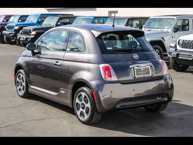 2019 FIAT 500e Base