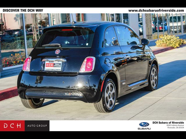 2019 FIAT 500e Base