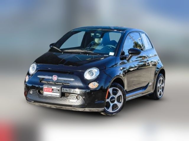 2019 FIAT 500e Base