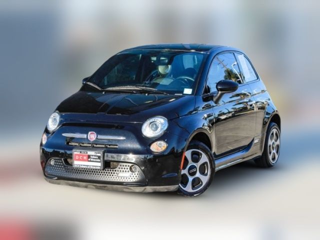 2019 FIAT 500e Base