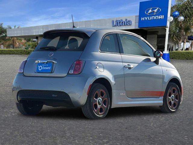 2019 FIAT 500e Base