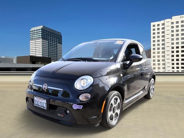 2019 FIAT 500e Base