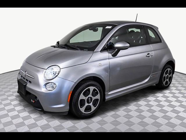 2019 FIAT 500e Base