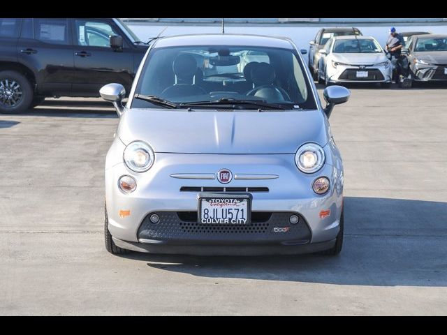 2019 FIAT 500e Base