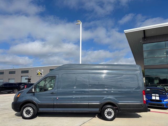 2019 Ford Transit Base