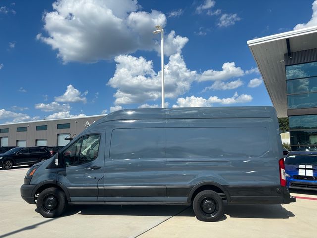 2019 Ford Transit Base