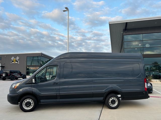 2019 Ford Transit Base