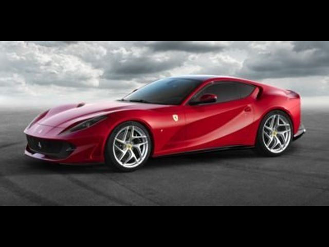 2019 Ferrari 812 Superfast Base